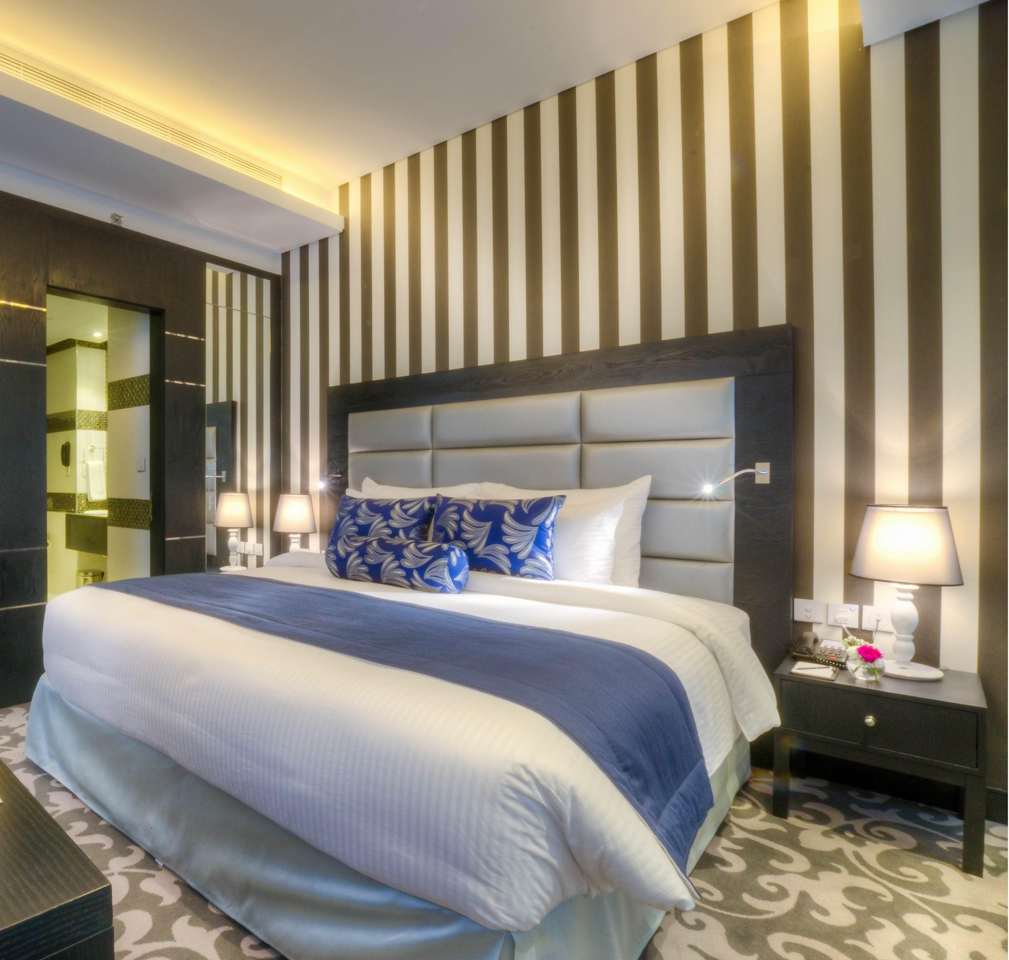 Somewhere Hotel Apartment Дубай Екстериор снимка